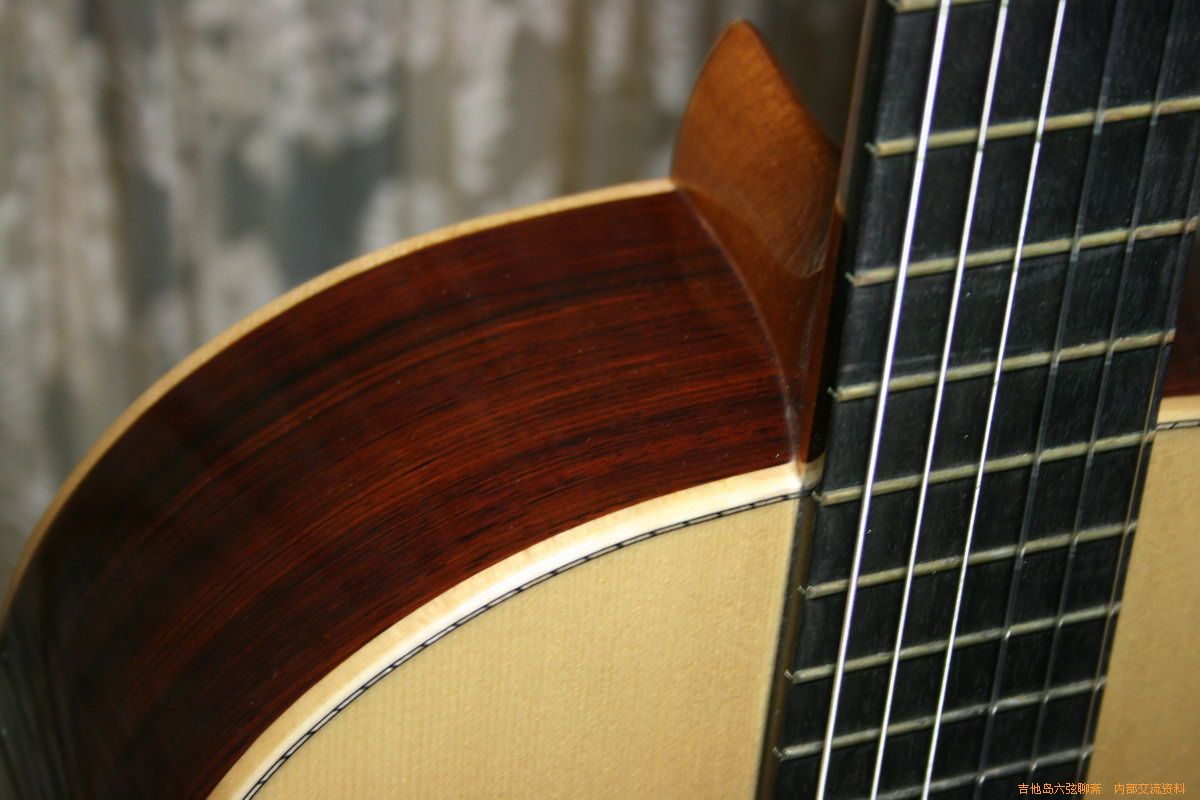 aa guitar 018.jpg