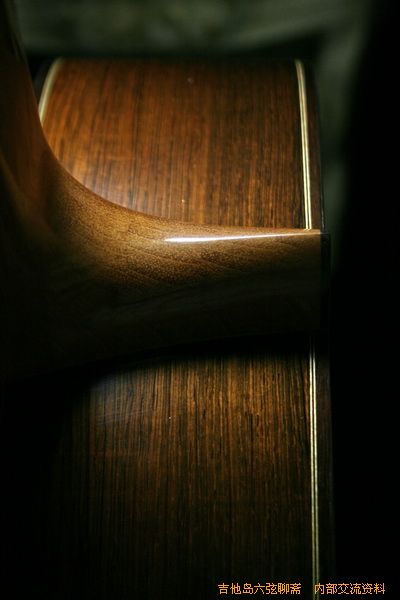 guitars 138_调整大小.jpg