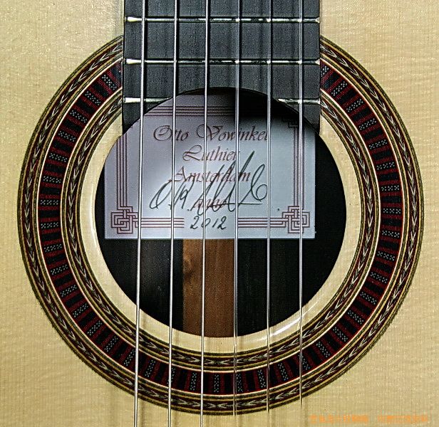 guitars 152_调整大小.jpg